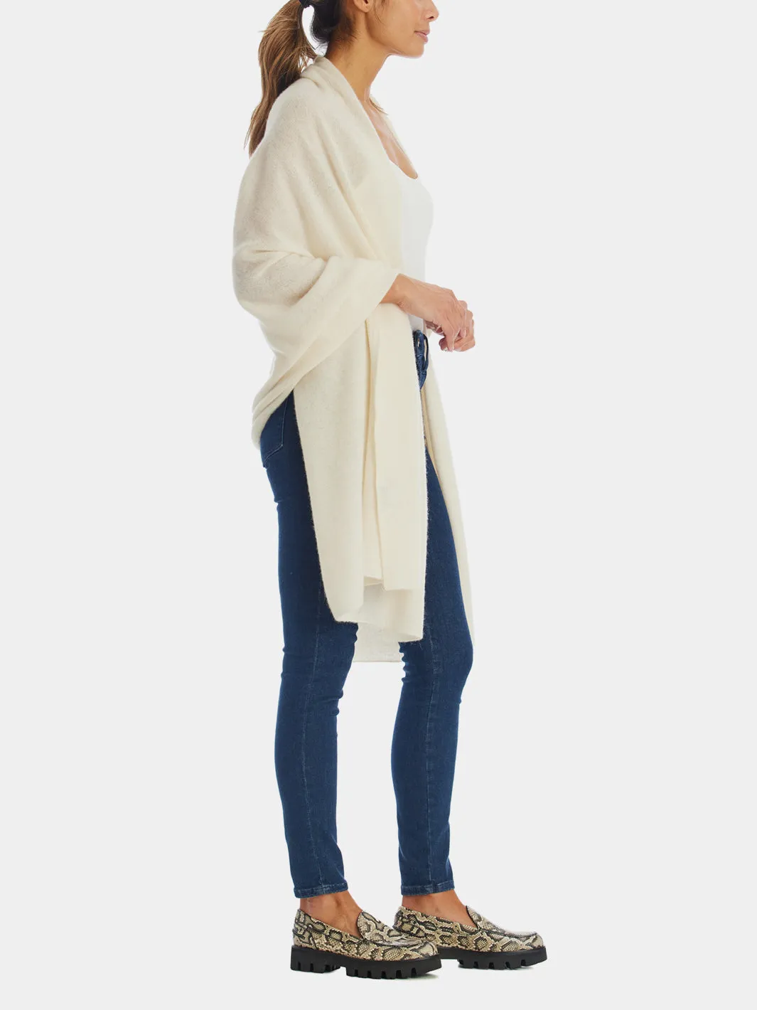 Cashmere Travel Wrap