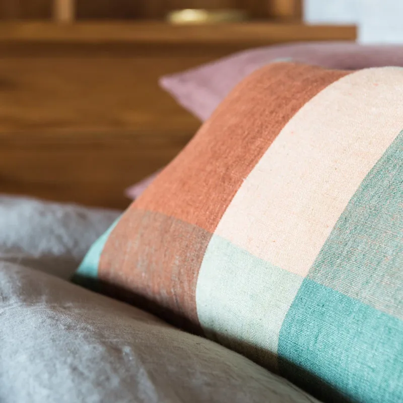 Clyde Handwoven Linen Cushion (Pea/Multi) - 50 x30 cm