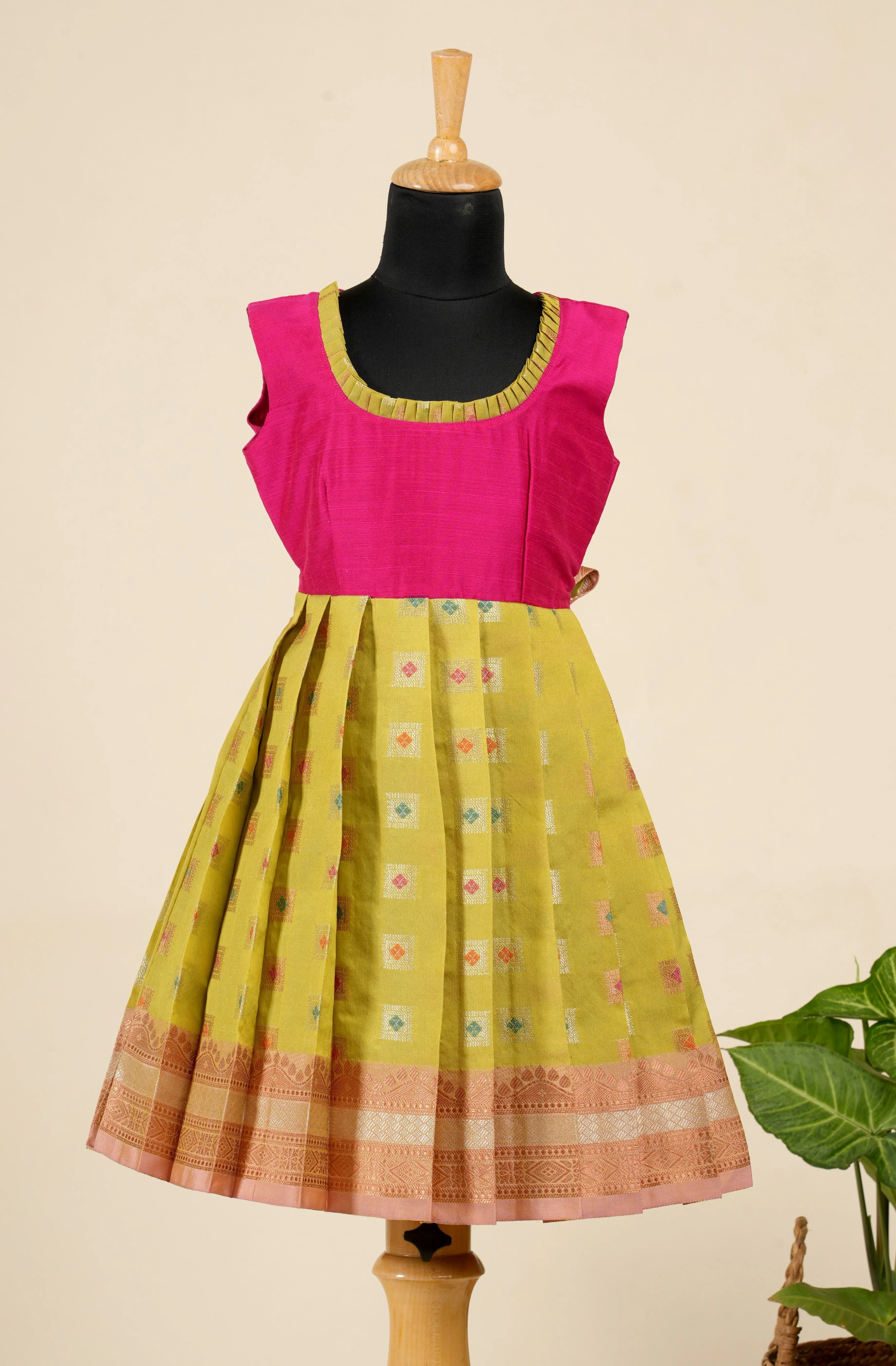 Girls  Green Copper Athangudi  Frock !!!