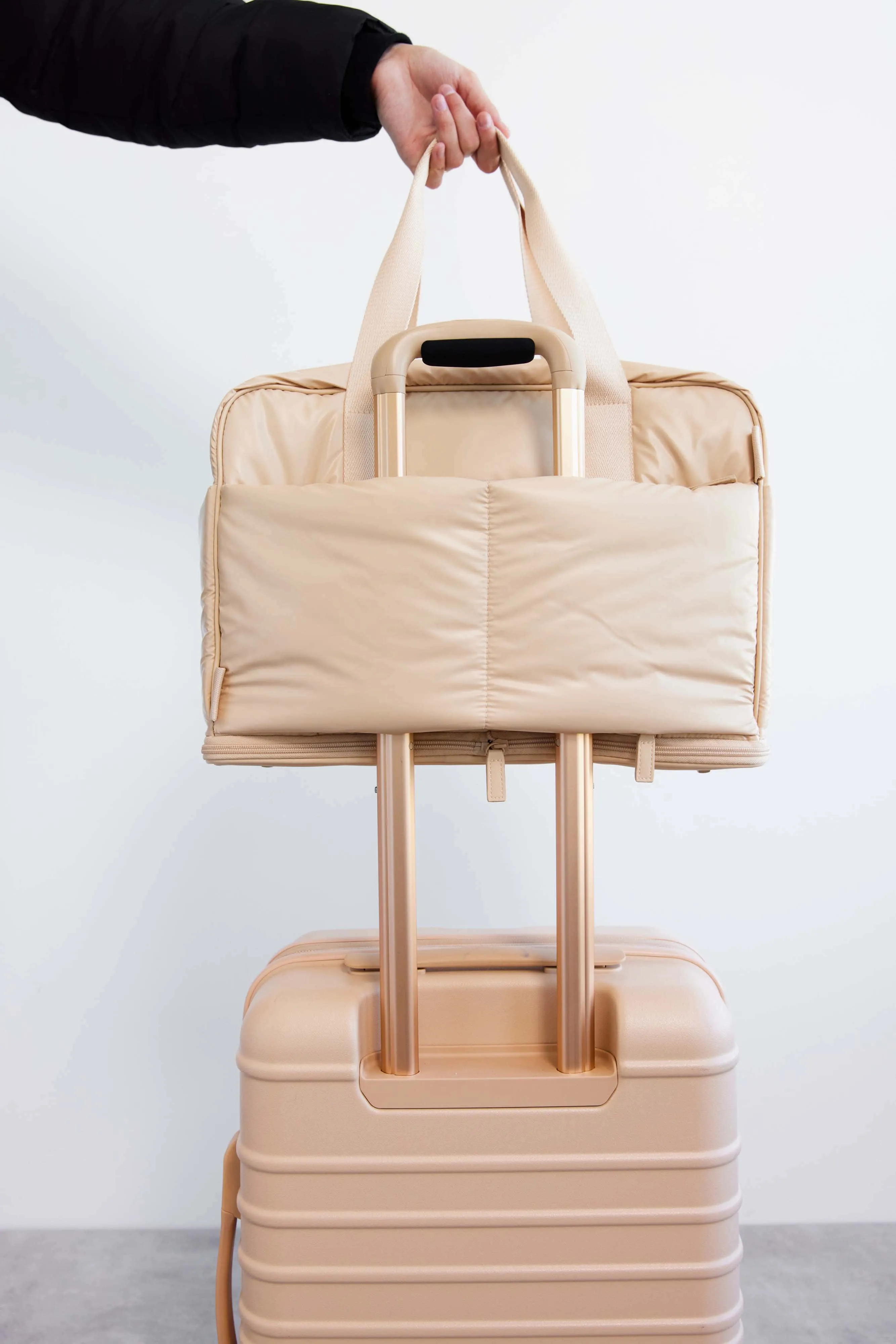 The Expandable Duffle in Beige