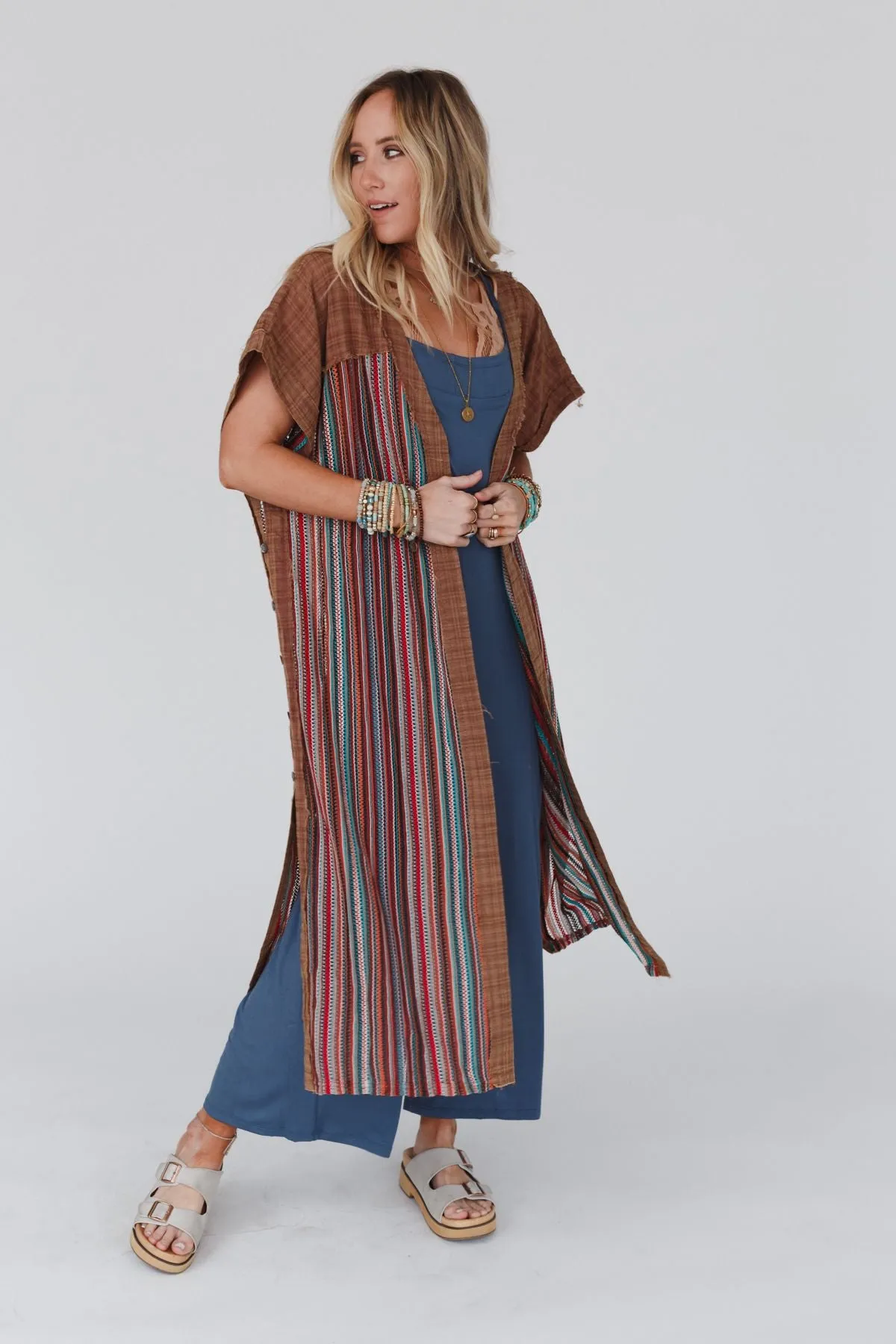 Wild Heart Contrast Side Button Duster - Mocha